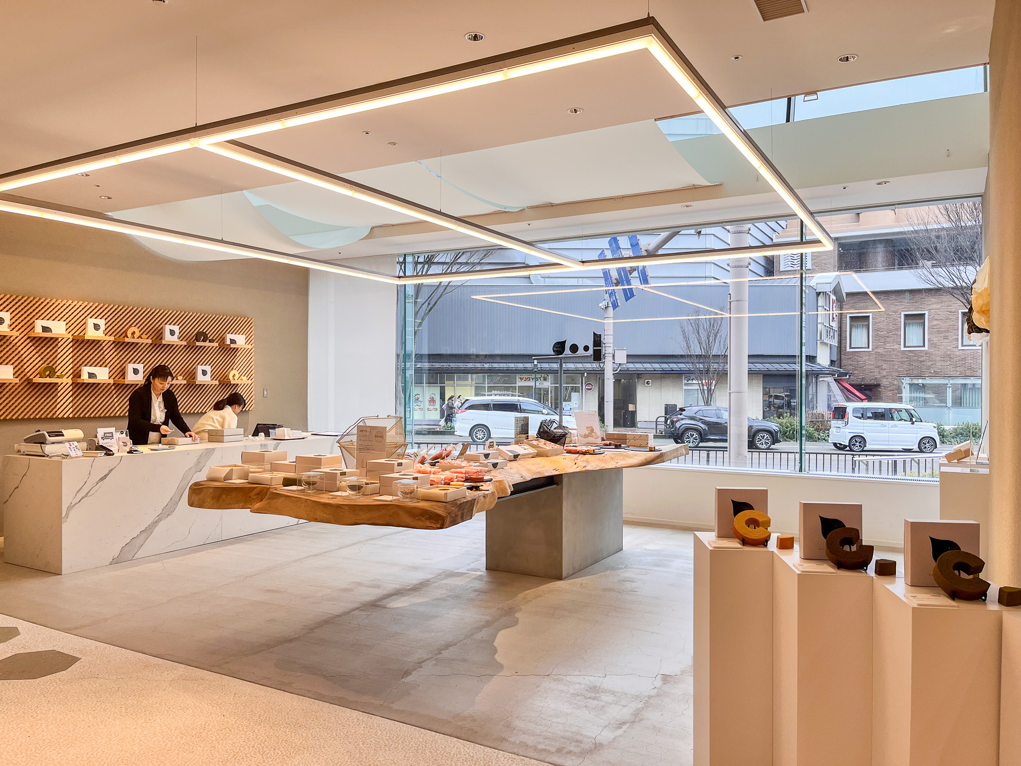 Le Baumkuchen d'OHAKO enveloppe délicatement les sentiments du donneur