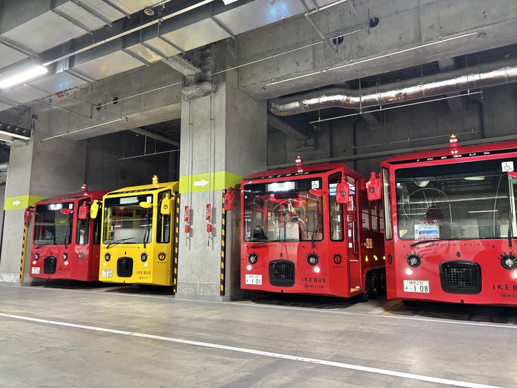 Une seule des 10 voitures a une carrosserie jaune. Il y a une rumeur selon laquelle le conduire vous apporterait le bonheur.