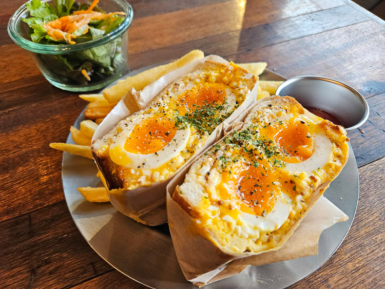 « Sandwich aux œufs pour bébé »