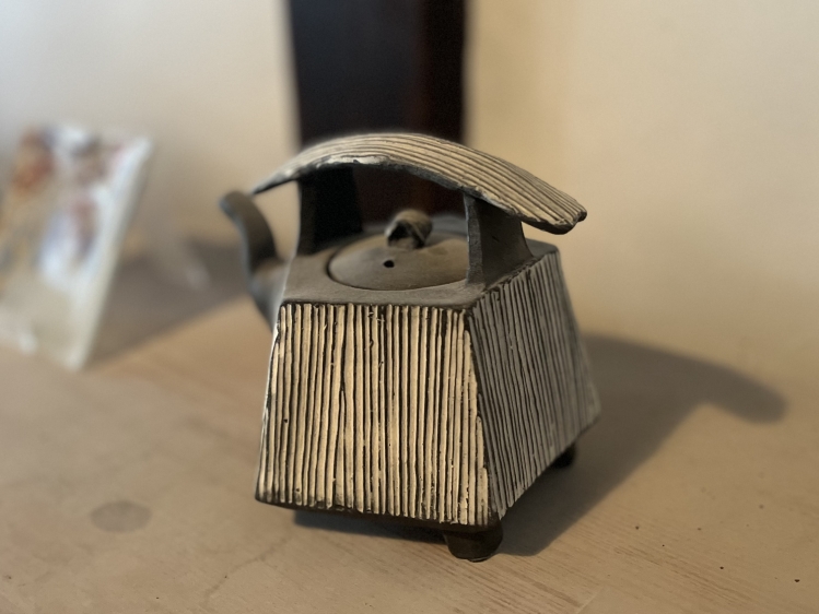 "ZEBRA-POT" de Yonezawa a une touche moderne