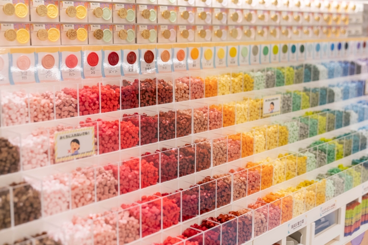 Cire à cacheter colorée qui vous remontera le moral