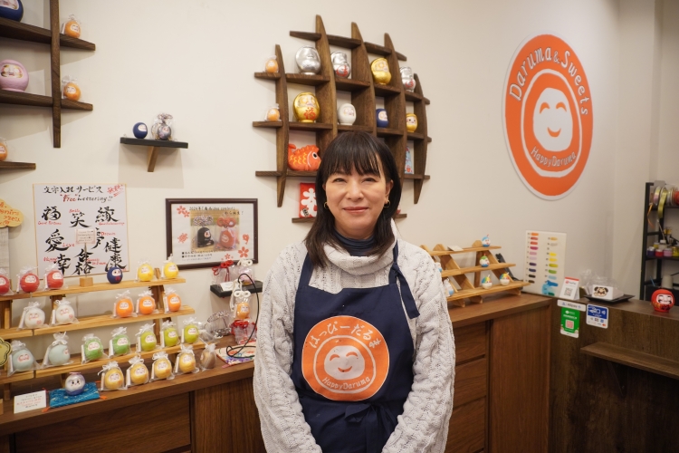 Miho Takahashi, PDG de « Happy Daruma Workshop @ Akiba »
