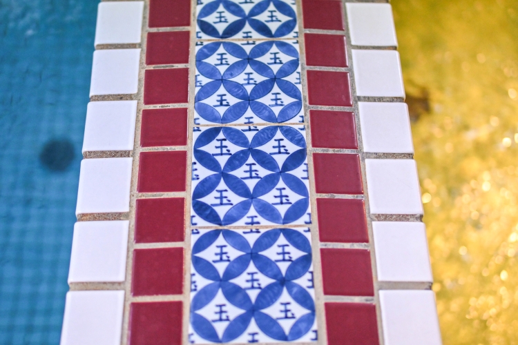 Les carreaux, ornés du caractère « 玉 » (tama), ont été conçus de A à Z par Harumi et sont tout à fait remarquables.