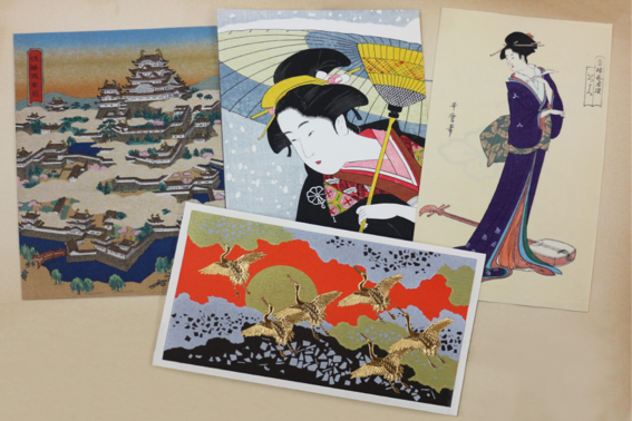 Cartes postales ornées de motifs japonais traditionnels de l'époque