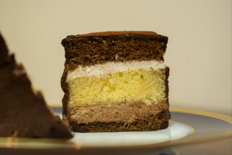 "Pavé de pierre Hakata (gâteau)"